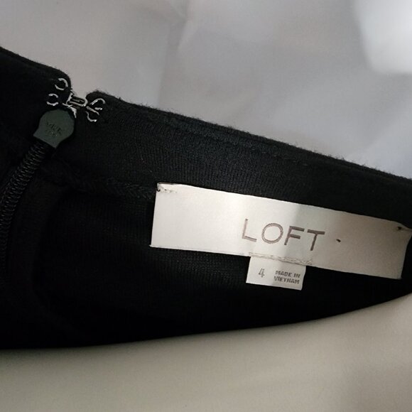 Ann Taylor Loft Dress Womens Size 4 Solid All Black Short Sleeve Zip Back Soft - Picture 5 of 6